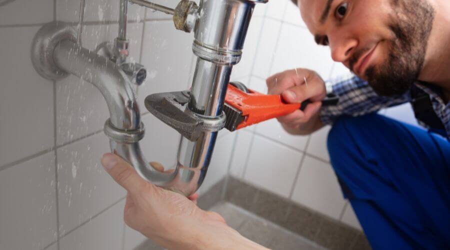 Professional clogged toilet repair services in Roach, MO